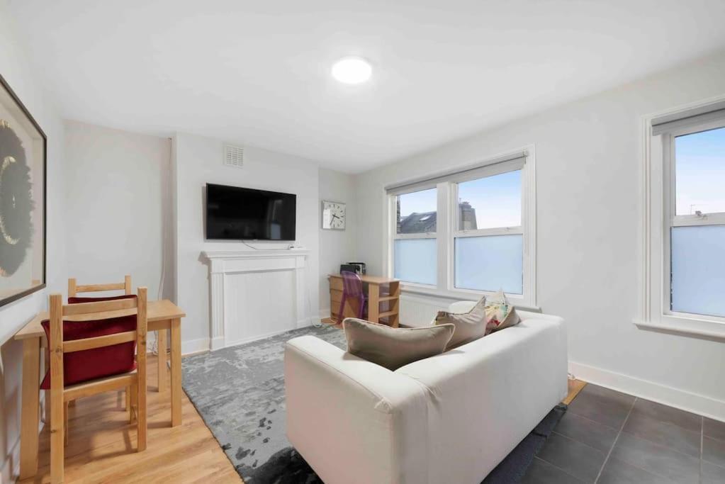 Appartamento New 1 Bed Westfield/ Chiswick/ Hammersmith *